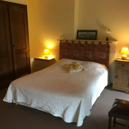 Couette-café Maison D'hotes Les Roses