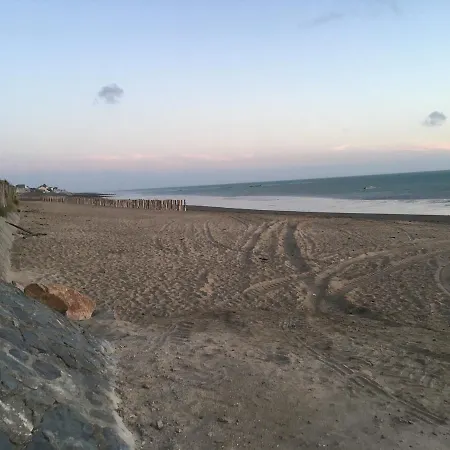 Maison D'hotes Les Roses 3*